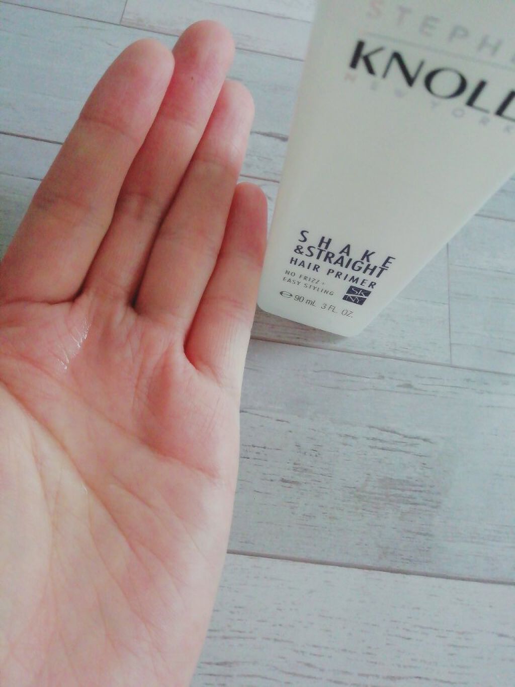 シェイク アンド ストレート ヘアプライマー/スティーブンノル ニューヨーク/ヘアオイルを使ったクチコミ(2枚目)