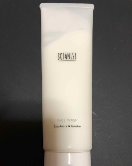 BOTANISTボタニカルフェイスウォッシュ(ラズベリー&ジャスミンの香り)/BOTANIST/洗顔フォームを使ったクチコミ(1枚目)