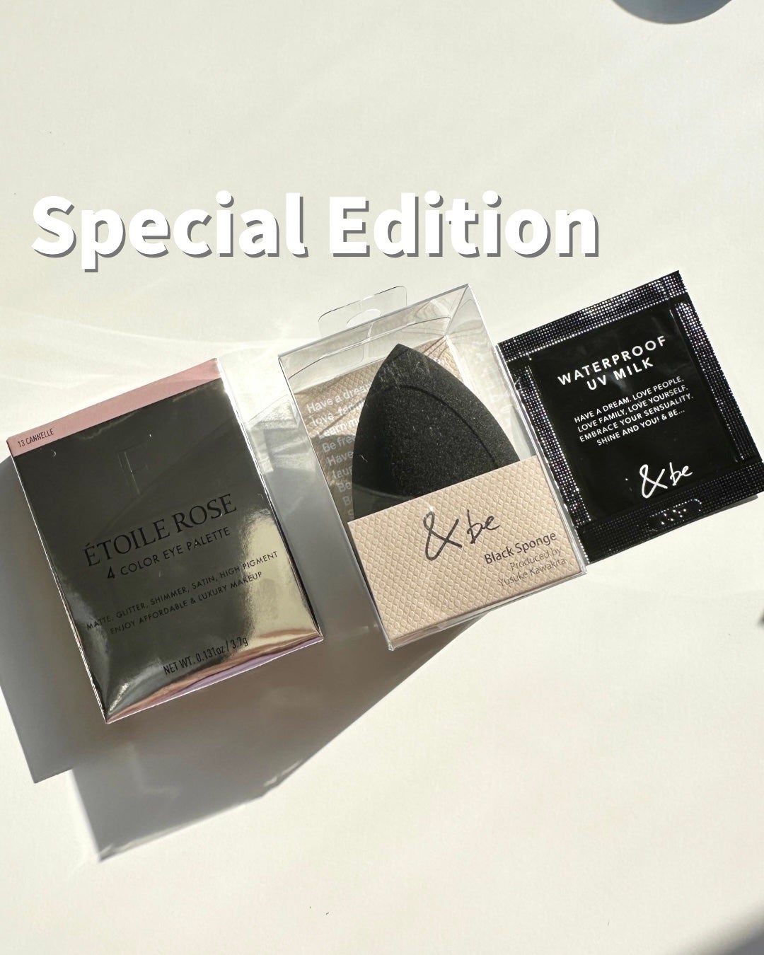 さほ on LIPS 「VoCE10月号はかなり豪華付録です!
わたしは増刊版とSpe..」(3枚目)