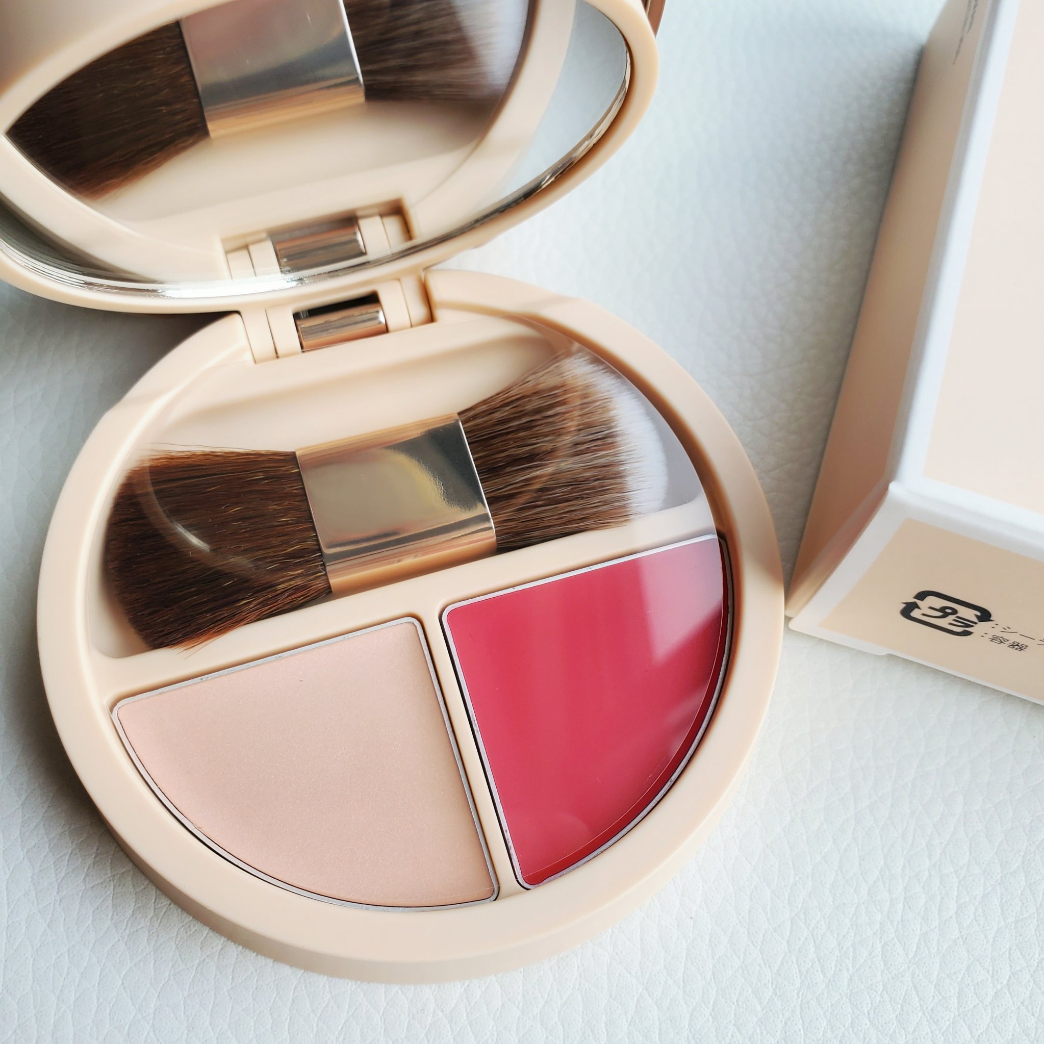 2024年夏新作パウダーファンデーション】パウダリーファンデーション