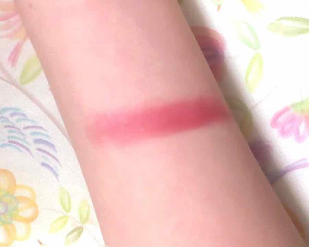 リップ＆チーク ジェル 07 タルトフランボワーズ/キャンメイク/ジェル・クリームチークを使ったクチコミ（3枚目）