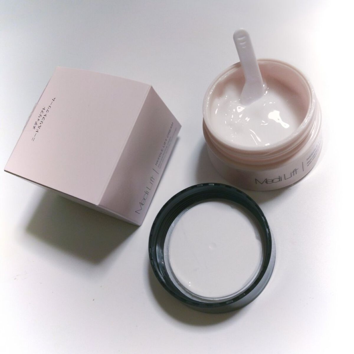 メディリフト ニードルリフトクリーム/YA-MAN TOKYO JAPAN/フェイスクリームを使ったクチコミ（2枚目）