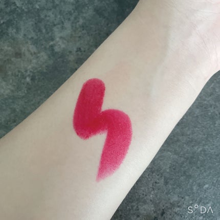 スーパー ラストラス リップスティック/REVLON/口紅を使ったクチコミ(3枚目)