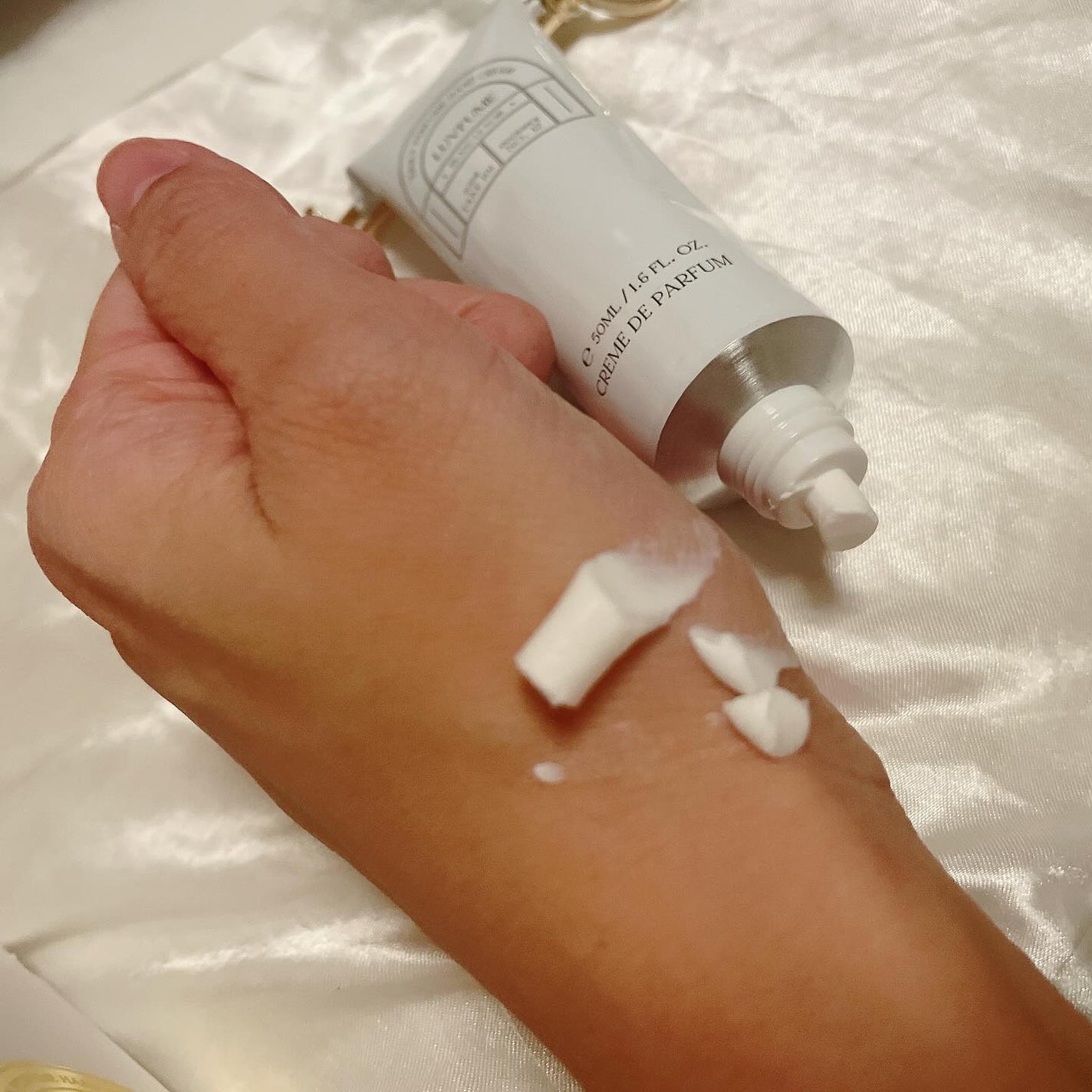 ハンドクリーム/LUVFUME/ハンドクリームを使ったクチコミ(3枚目)