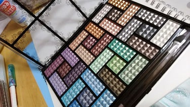 30COLORSEYESHADOWPALETTE/Dolly Angel/アイシャドウパレットを使ったクチコミ（1枚目）