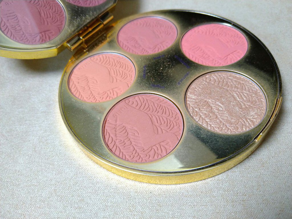 tarte   bIush bazaar  Amazonian Blush Paleta/tarte/メイクアップキットを使ったクチコミ（3枚目）