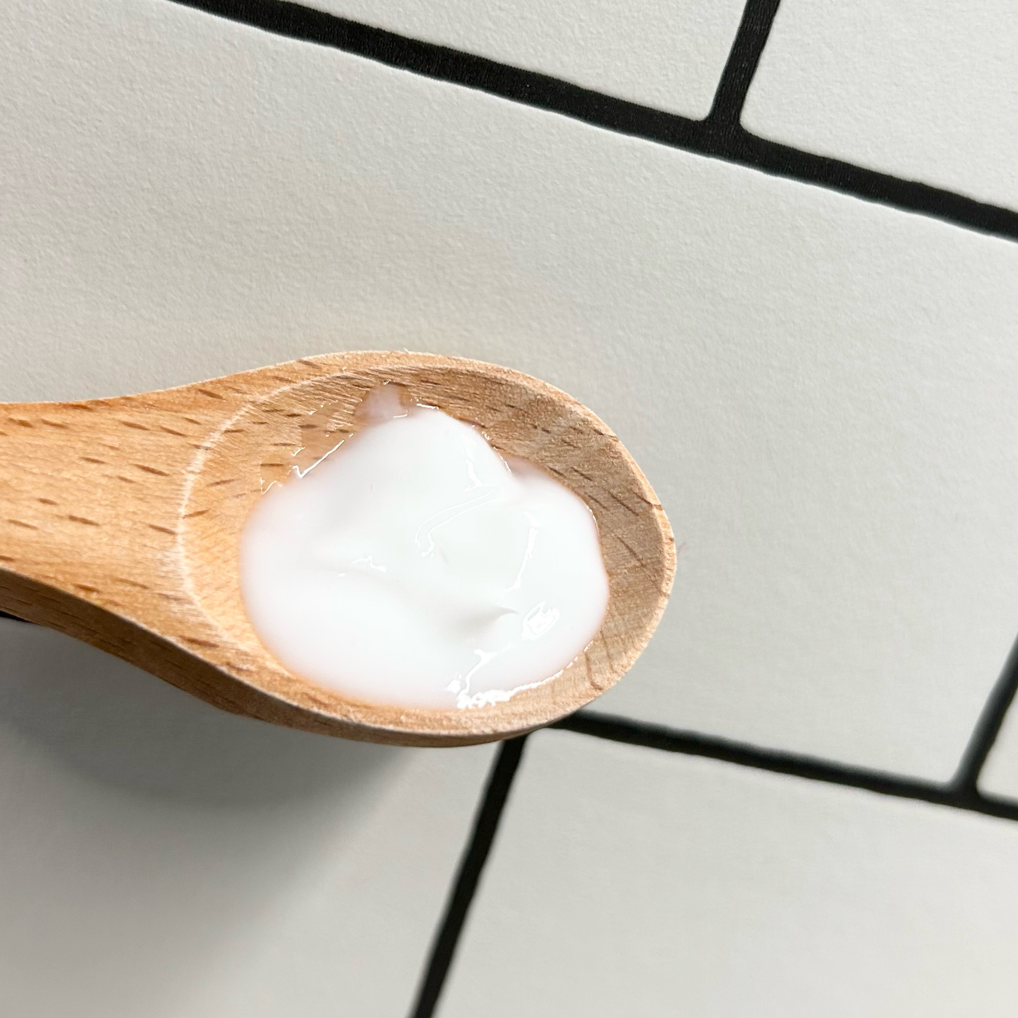 ブラックウルフ　ボリュームアップスカルプシャンプー/大正製薬/市販シャンプーを使ったクチコミ（3枚目）