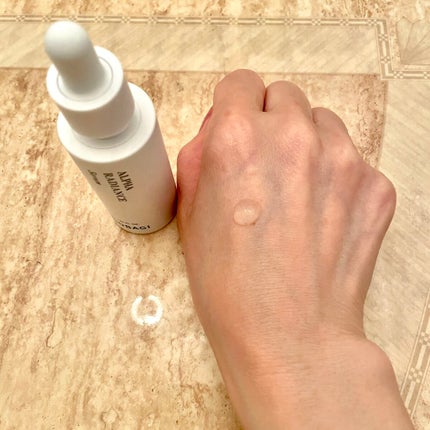 Shiho Arai on LIPS 「BANOBAGI アルファラディアンスセラムとアルファラディア..」(4枚目)