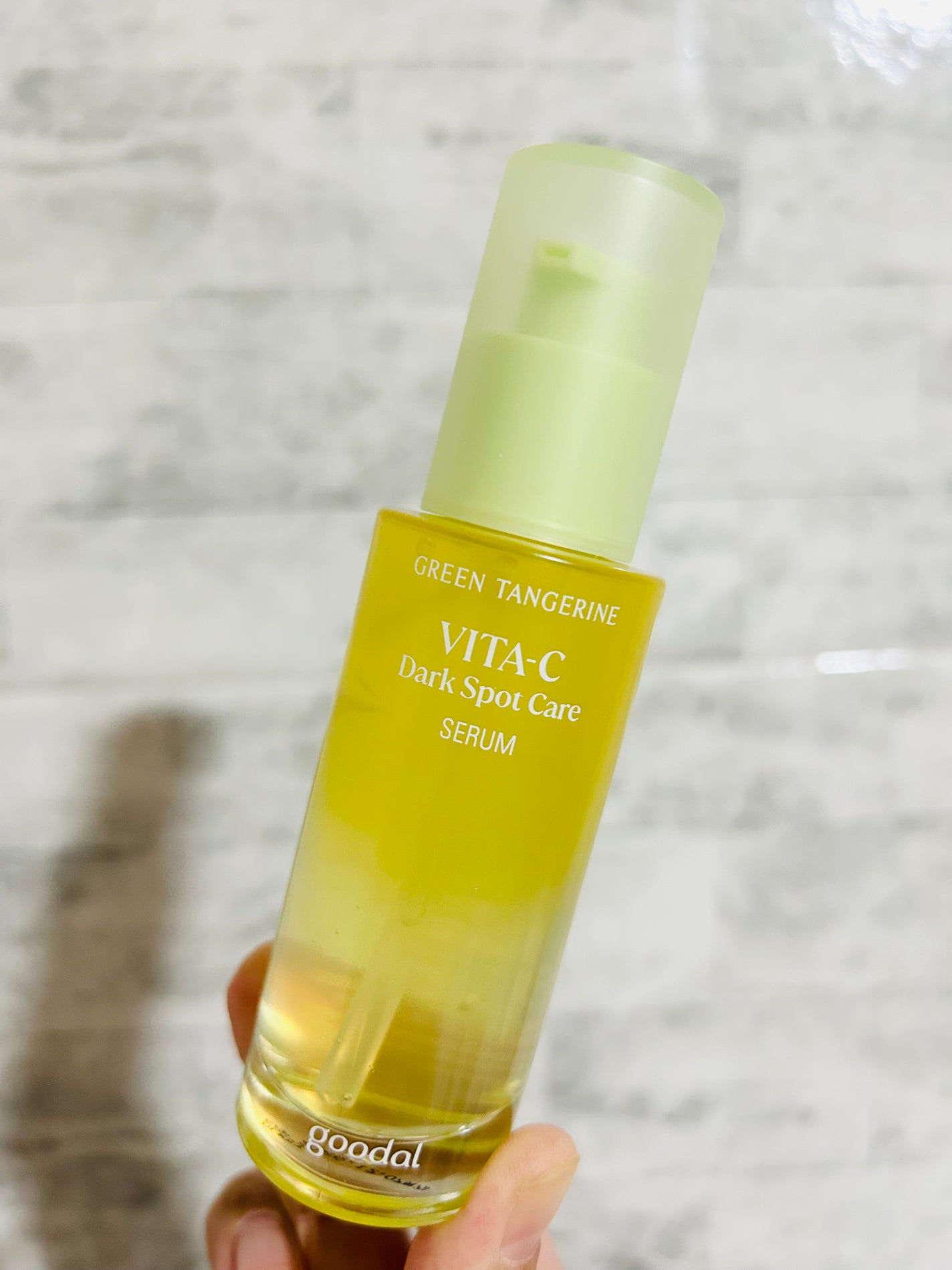 グリーンタンジェリン ビタC ダークスポットケアセラム/goodal/美容液を使ったクチコミ(5枚目)