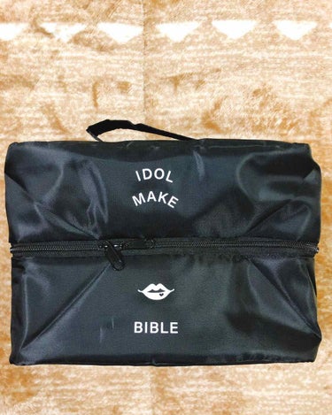 
2月2日発売﻿
アカリンプロデュース﻿
オールインワン BIGメイクポーチつき﻿
ビューティーフォトブック﻿
IDOL MAKE BIBLE @アカリン﻿
お値段 1850円＋税﻿
﻿
楽天ブックスで