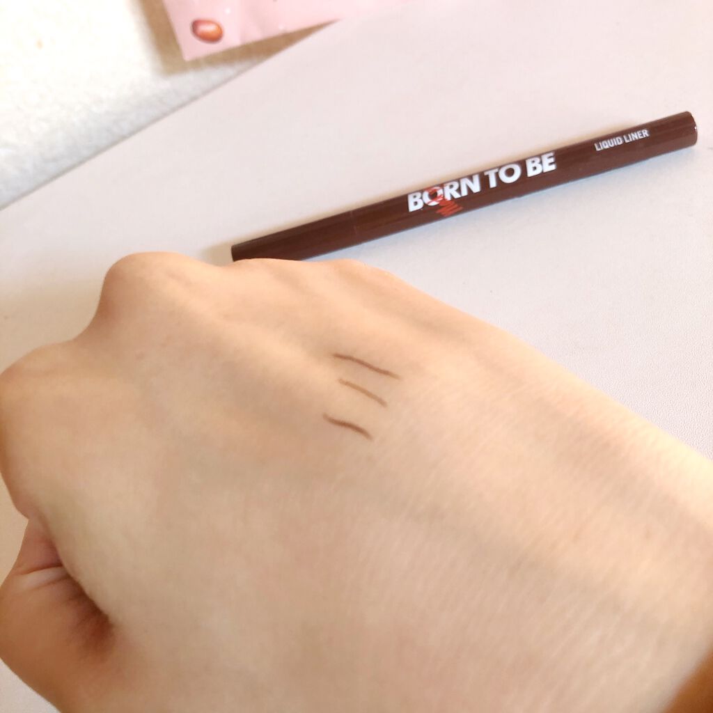 BORN TO BE マッドプルーフ リキッドライナー/A’pieu/リキッドアイライナーを使ったクチコミ（3枚目）