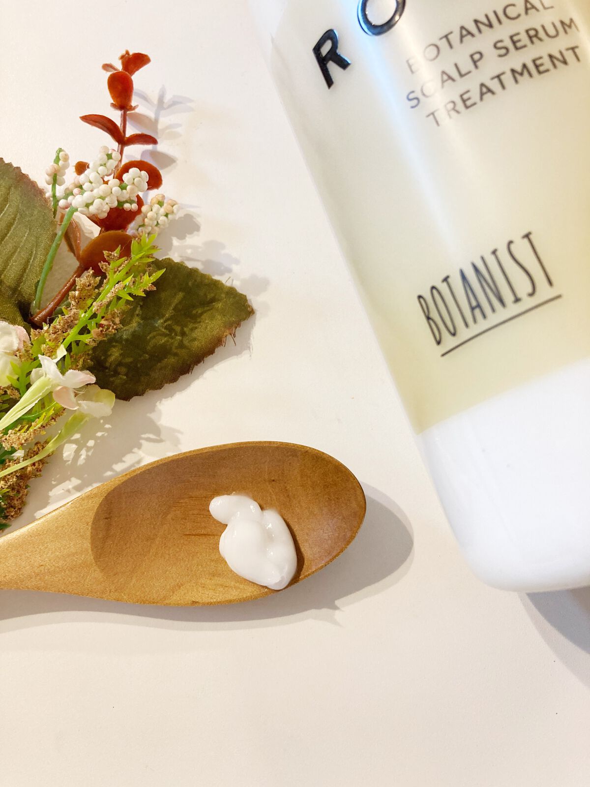 ルース ボタニカルスカルプセラム シャンプー・トリートメント（ストレート） ルース ボタニカルスカルプセラム シャンプー（ストレート）/BOTANIST/市販シャンプーを使ったクチコミ（3枚目）