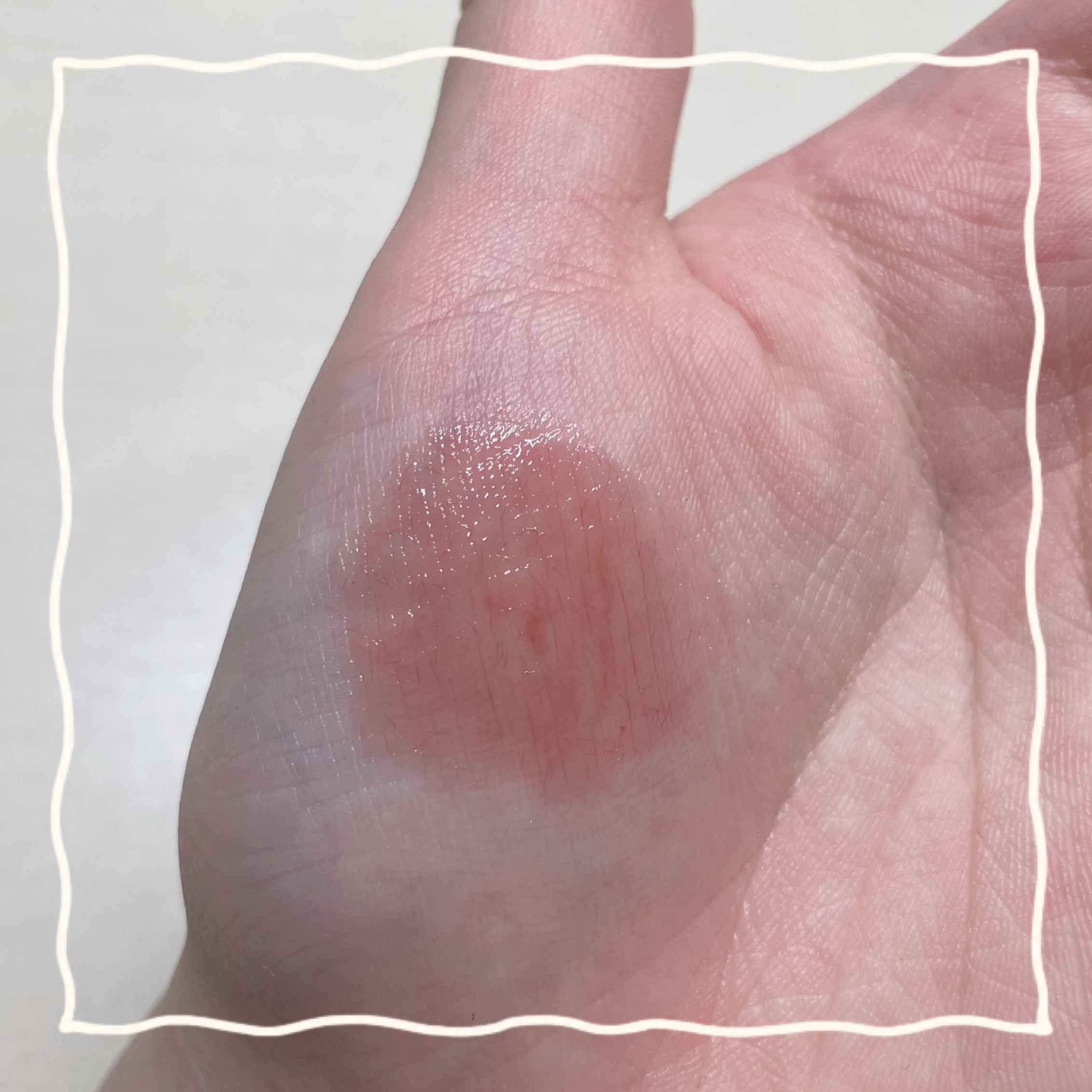 グラッシーボムティント INAP02 ヌードスクエア/&nd by rom&nd/リップティントを使ったクチコミ（1枚目）