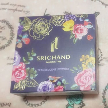 SRICHANDトランスルーセントパウダーです^^
今より暑くなる前に安くてサラサラ肌になれるパウダーを探していて前から気になっていたこのパウダーをネット購入しました。

LIPSや他のサイトでも大絶賛