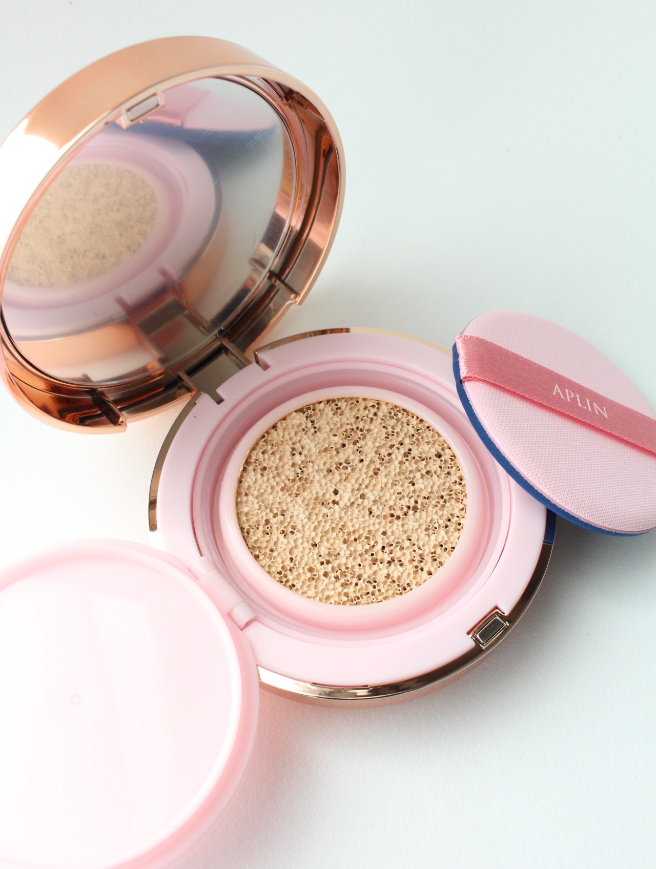 ピンクティーツリーカバープライマークッション/APLIN/クッションファンデーションを使ったクチコミ（3枚目）