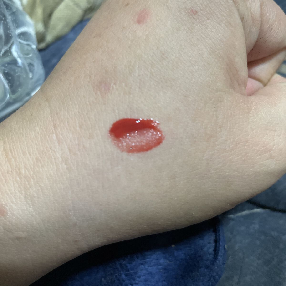 ジューシーラスティングティント/rom&nd/リップティントを使ったクチコミ（2枚目）