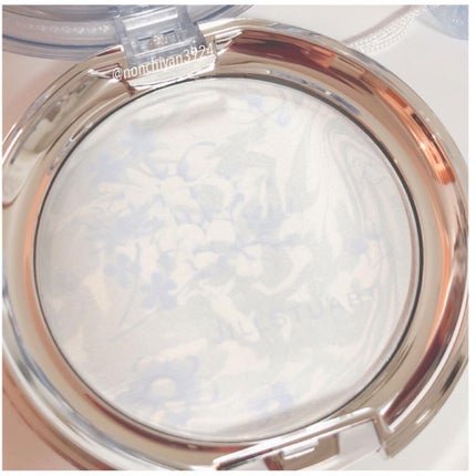 サムシングピュアブルー セント マイリップス/JILL STUART/口紅を使ったクチコミ(4枚目)