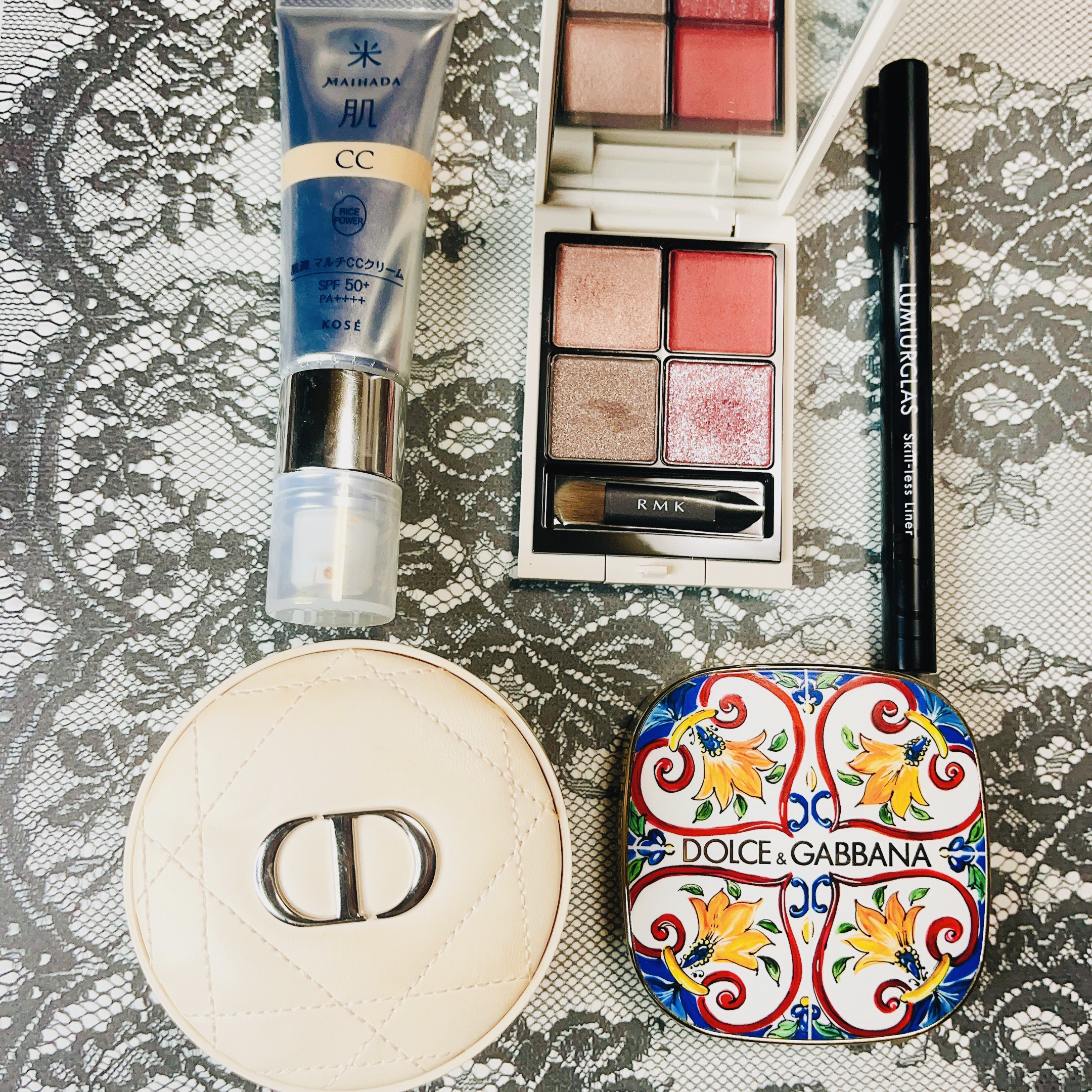 ソーラーグロウ イルミネーティングパウダー デュオ/DOLCE&GABBANA BEAUTY/ハイライトを使ったクチコミ（1枚目）