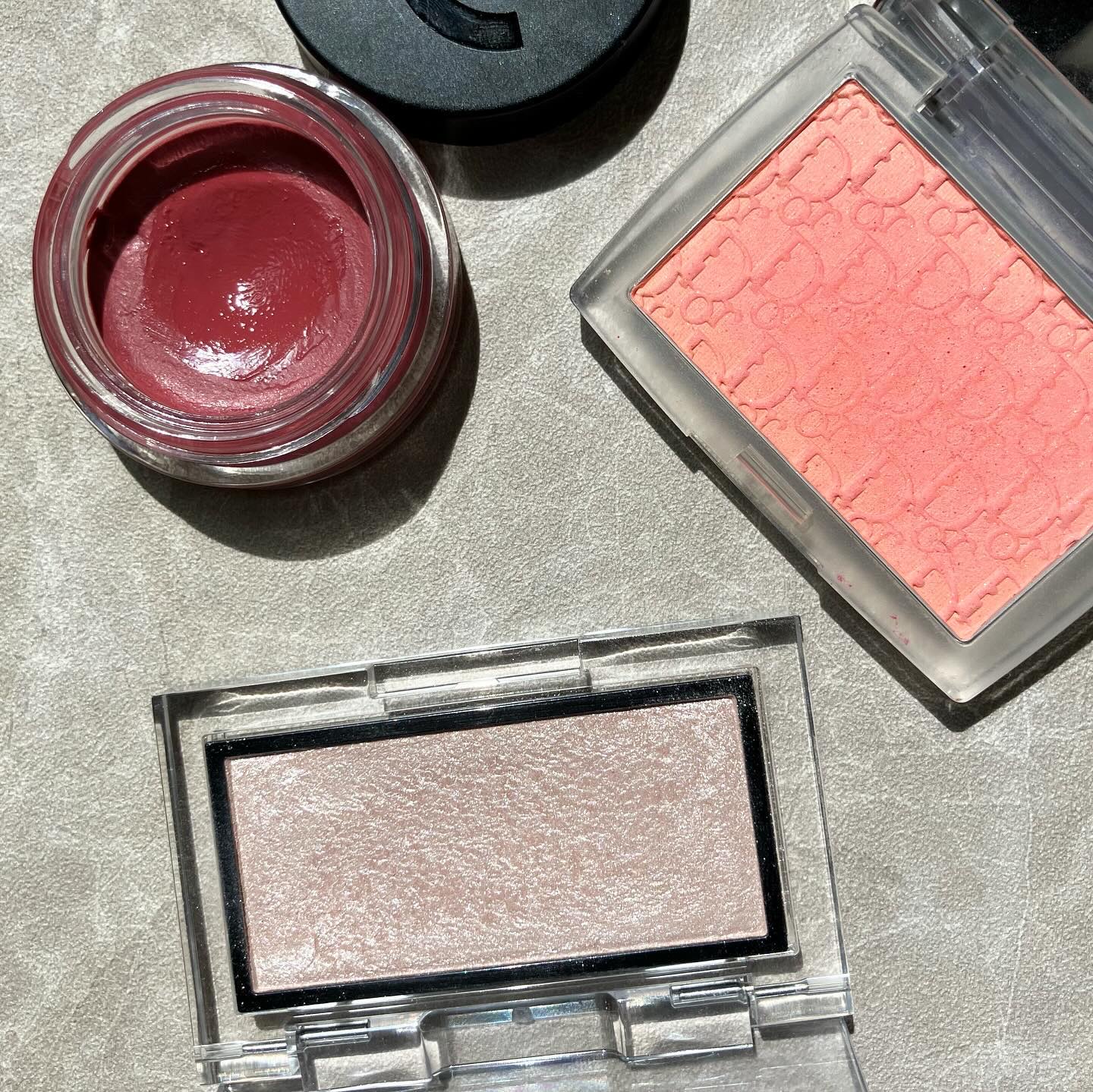 【旧】ディオール バックステージ ロージー グロウ 004 コーラル/Dior/パウダーチークを使ったクチコミ（3枚目）