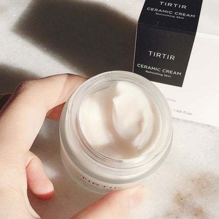 TIRTIR(ティルティル) セラミッククリームのクチコミ「
𝐓𝐈𝐑 𝐓𝐈𝐑
𝐂𝐄𝐑𝐀𝐌𝐈𝐂𝐂𝐑𝐄𝐀𝐌🤍
 
 
リピーター率84%‼︎
14日間で仕上.....」(2枚目)