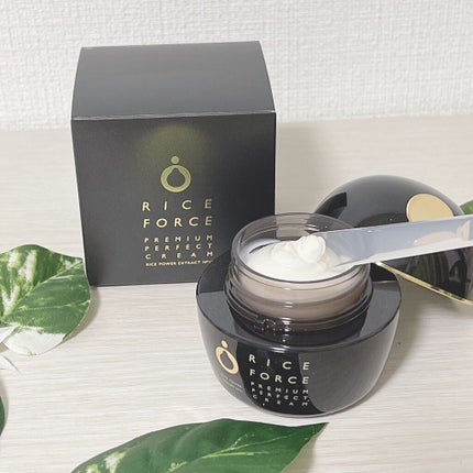 プレミアムパーフェクトクリーム/ライスフォース/フェイスクリームを使ったクチコミ(4枚目)