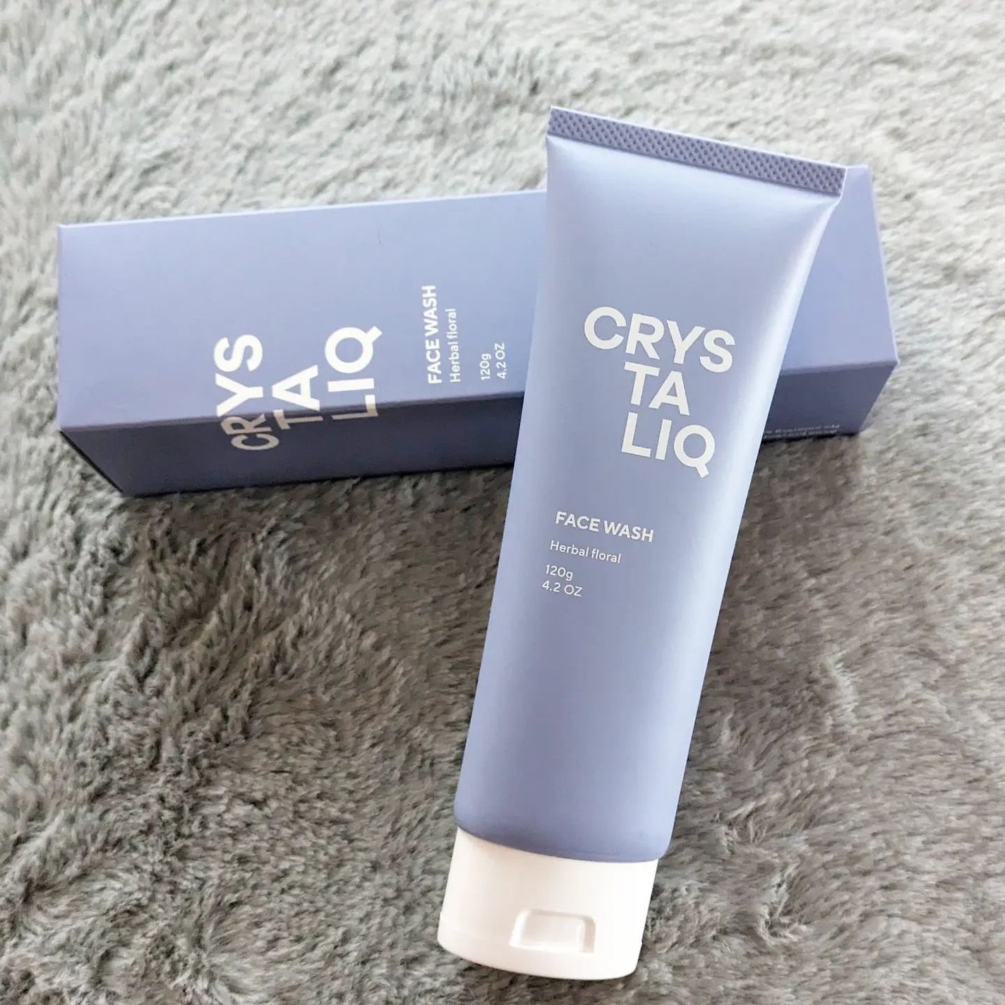 **Smiley** on LIPS 「クリスタリーク薬用洗顔フォーム🫧こちらの薬用洗顔フォームは..」(4枚目)