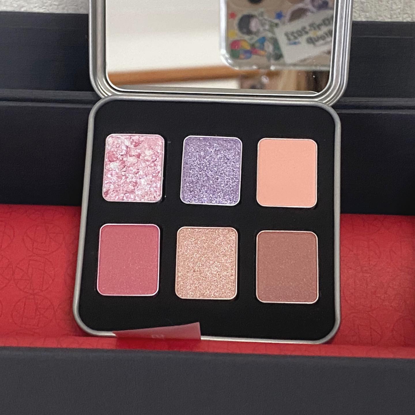 ラズベリー ロリーポップ アイパレット/shu uemura/アイシャドウパレットを使ったクチコミ（2枚目）