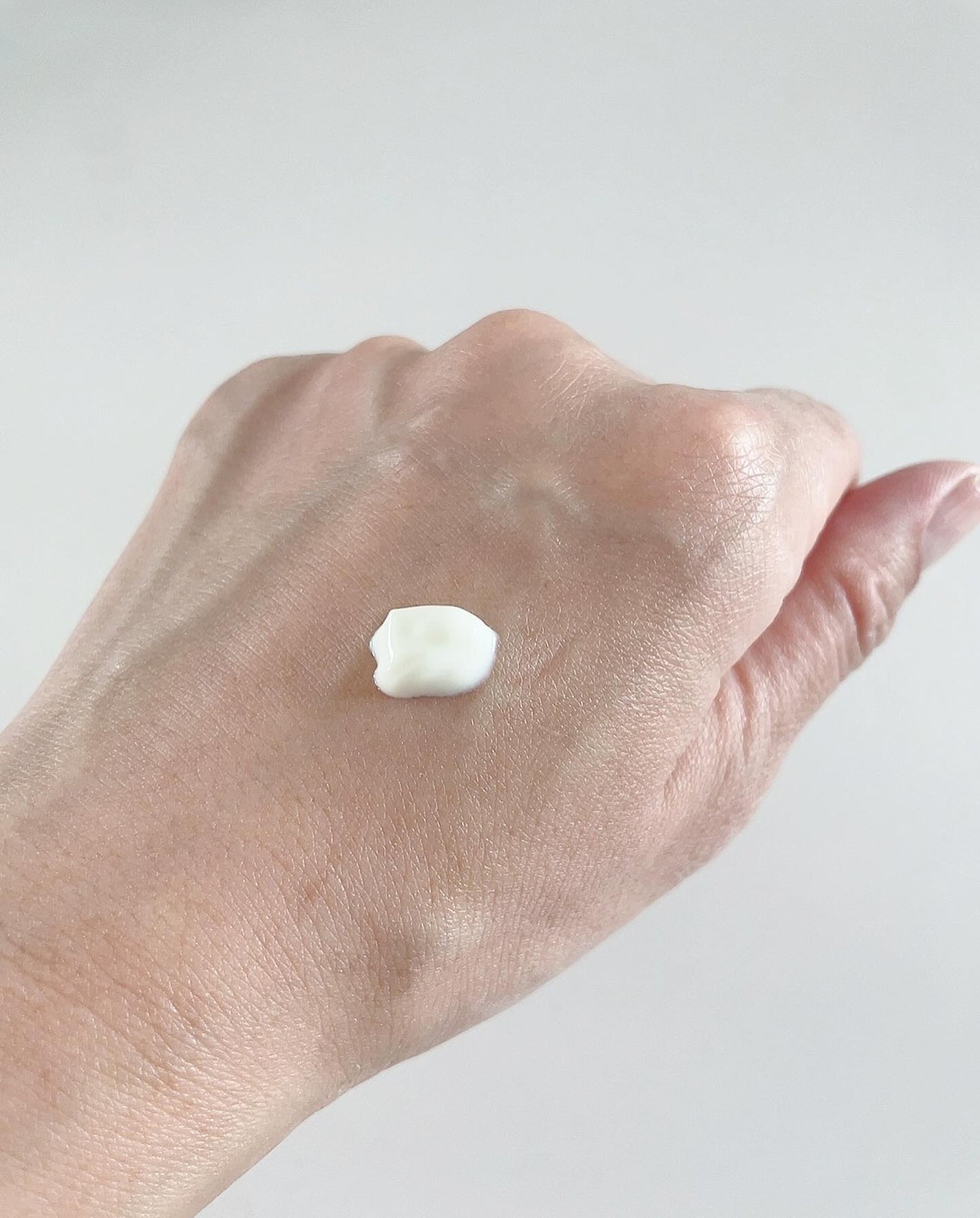 ヒアルーシカ ウォーターフィット サンセラム/SKIN1004/日焼け止めローションを使ったクチコミ(4枚目)