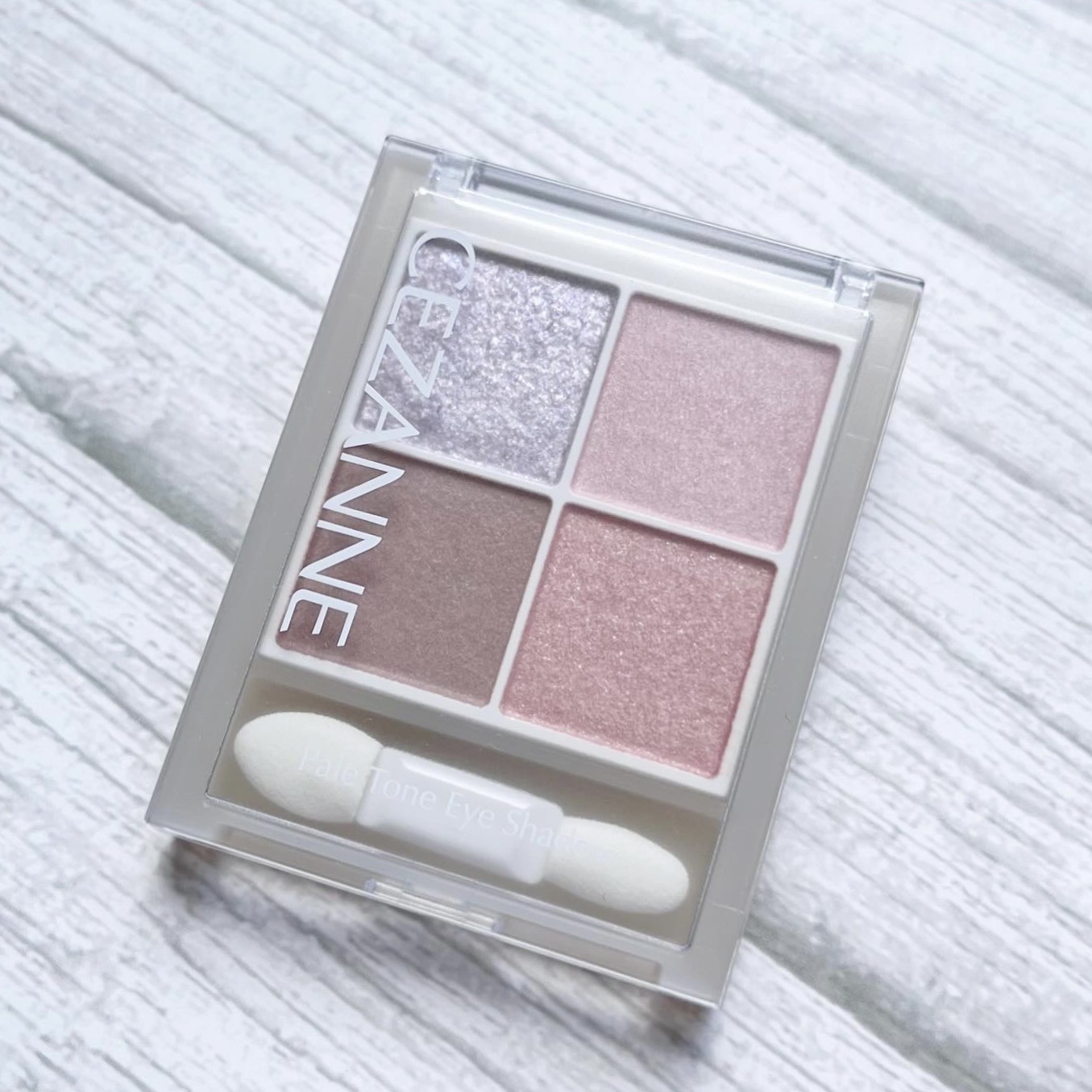 ペールトーンアイシャドウ/CEZANNE/アイシャドウを使ったクチコミ（1枚目）