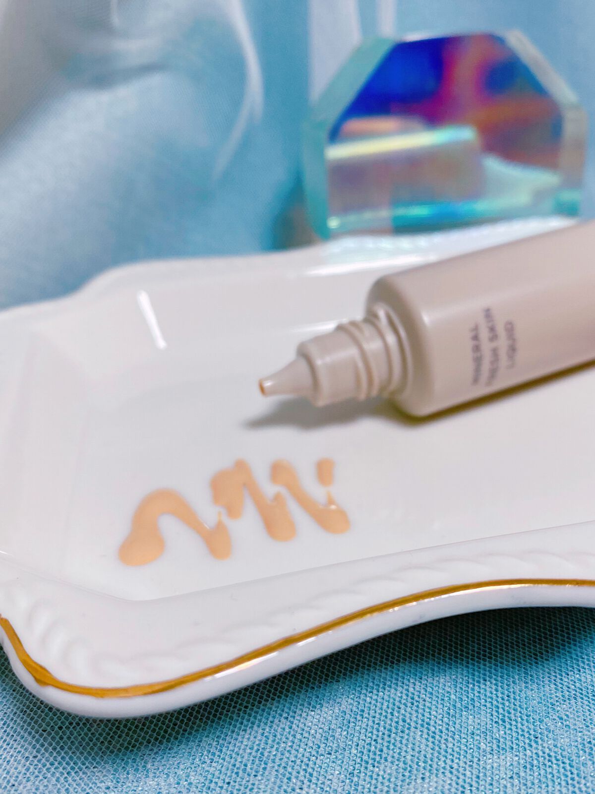 ミネラルフレッシュスキンリキッド/エトヴォス/リキッドファンデーションを使ったクチコミ（3枚目）