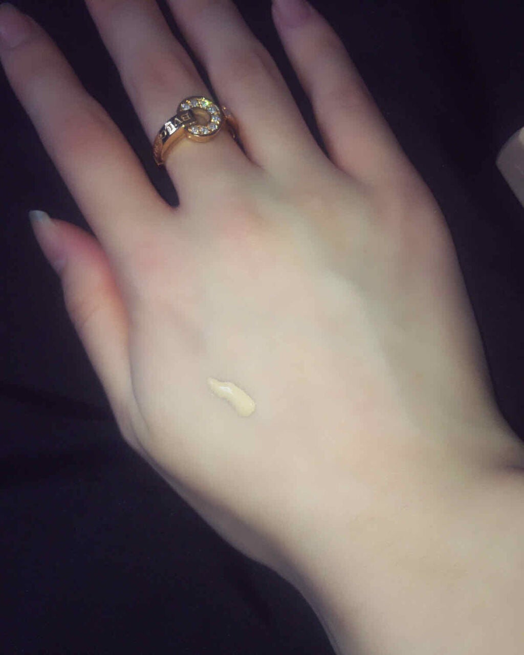 ヴィタルミエール アクア/CHANEL/リキッドファンデーションを使ったクチコミ(3枚目)