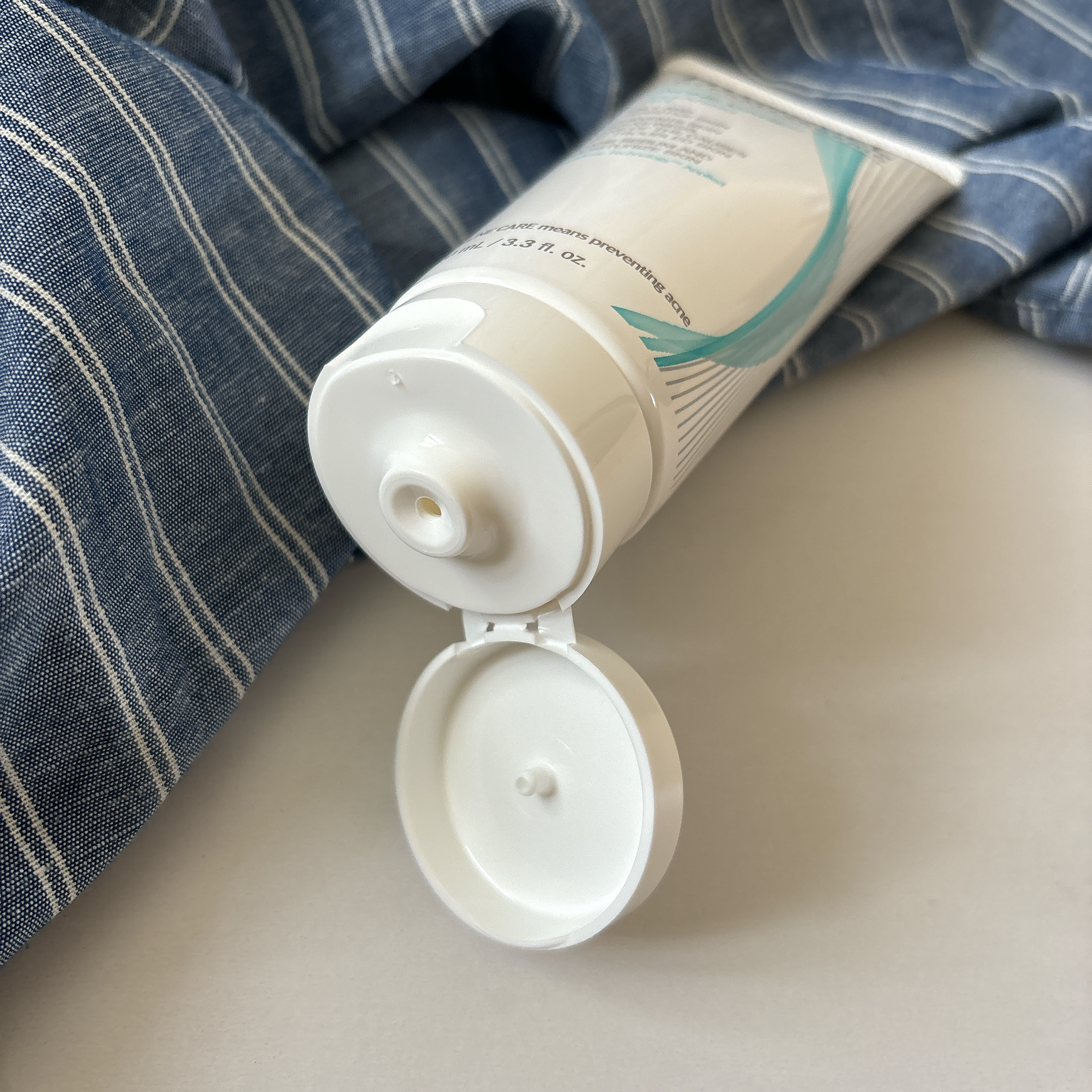 アクネケア クリアリング フェイシャル ゲル/PHYSIOGEL/フェイスクリームを使ったクチコミ（2枚目）