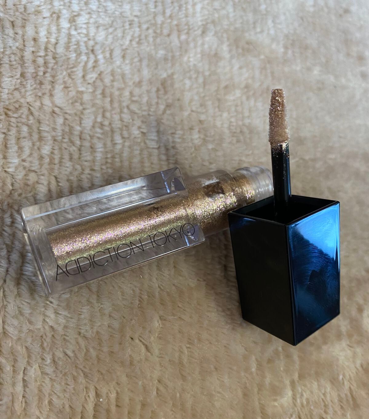 ザ リキッド アイシャドウ ウルトラスパークル/ADDICTION/リキッドアイシャドウを使ったクチコミ(1枚目)