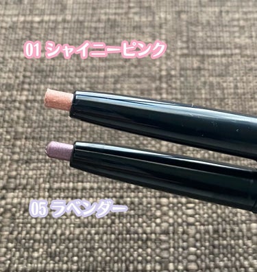 U R GLAM スリムアイシャドウスティックb (TOKYO GIRLS COLLECTION)のクチコミ「予想外の持ち！
100円でこのクオリティはすごい。

U R GLAMスリムアイシャドウスティ.....」（2枚目）