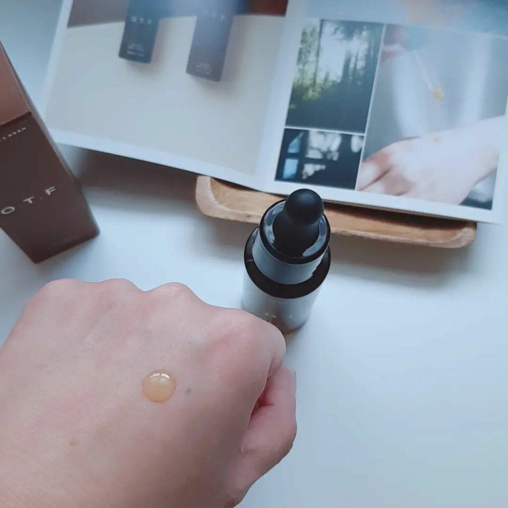 みぃ on LIPS 「O.T.FSKINCAREOIL薬用美白エマルジョン をお試し..」(4枚目)