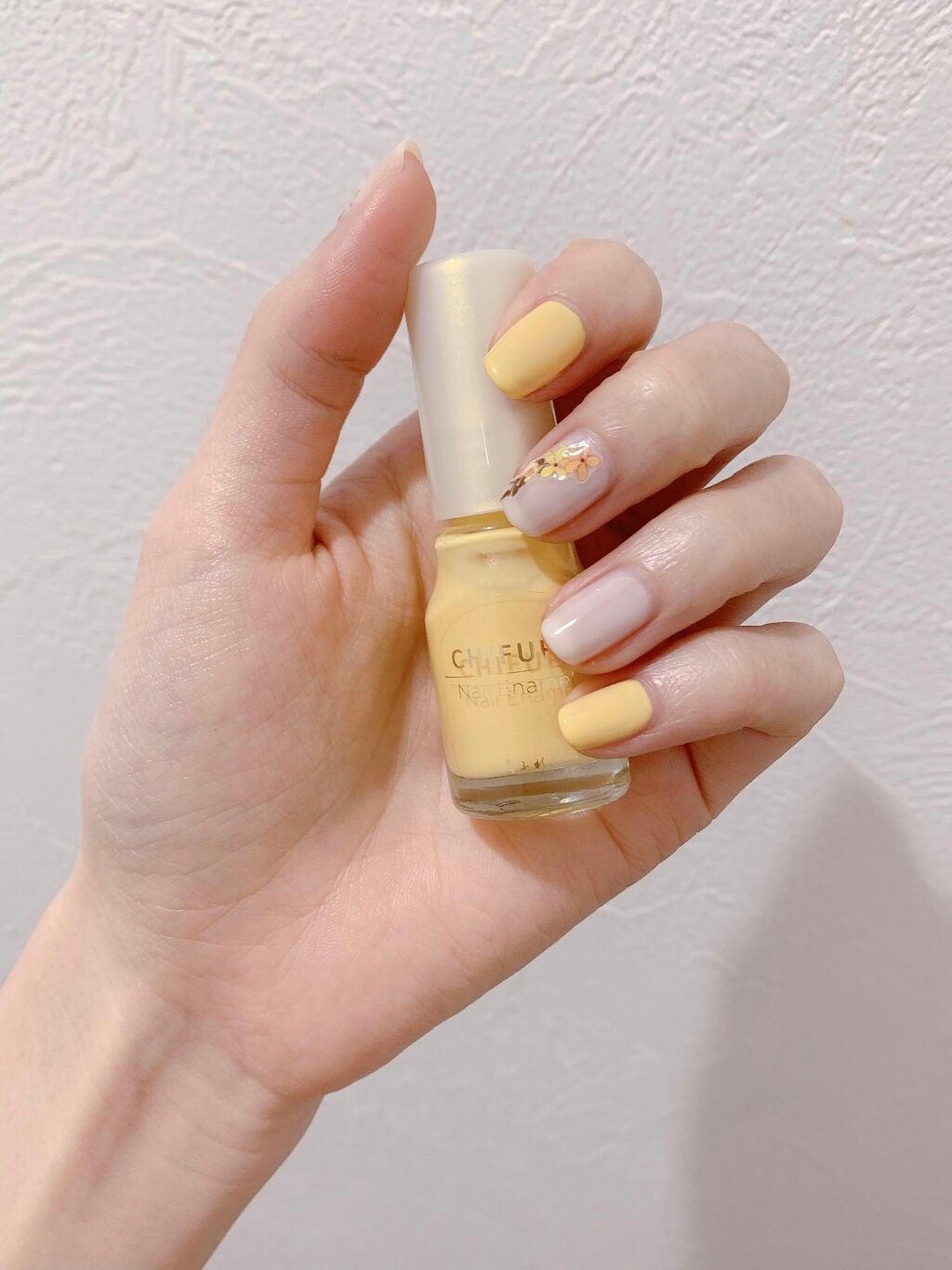 カラフルネイルズ/キャンメイク/マニキュアを使ったクチコミ(2枚目)