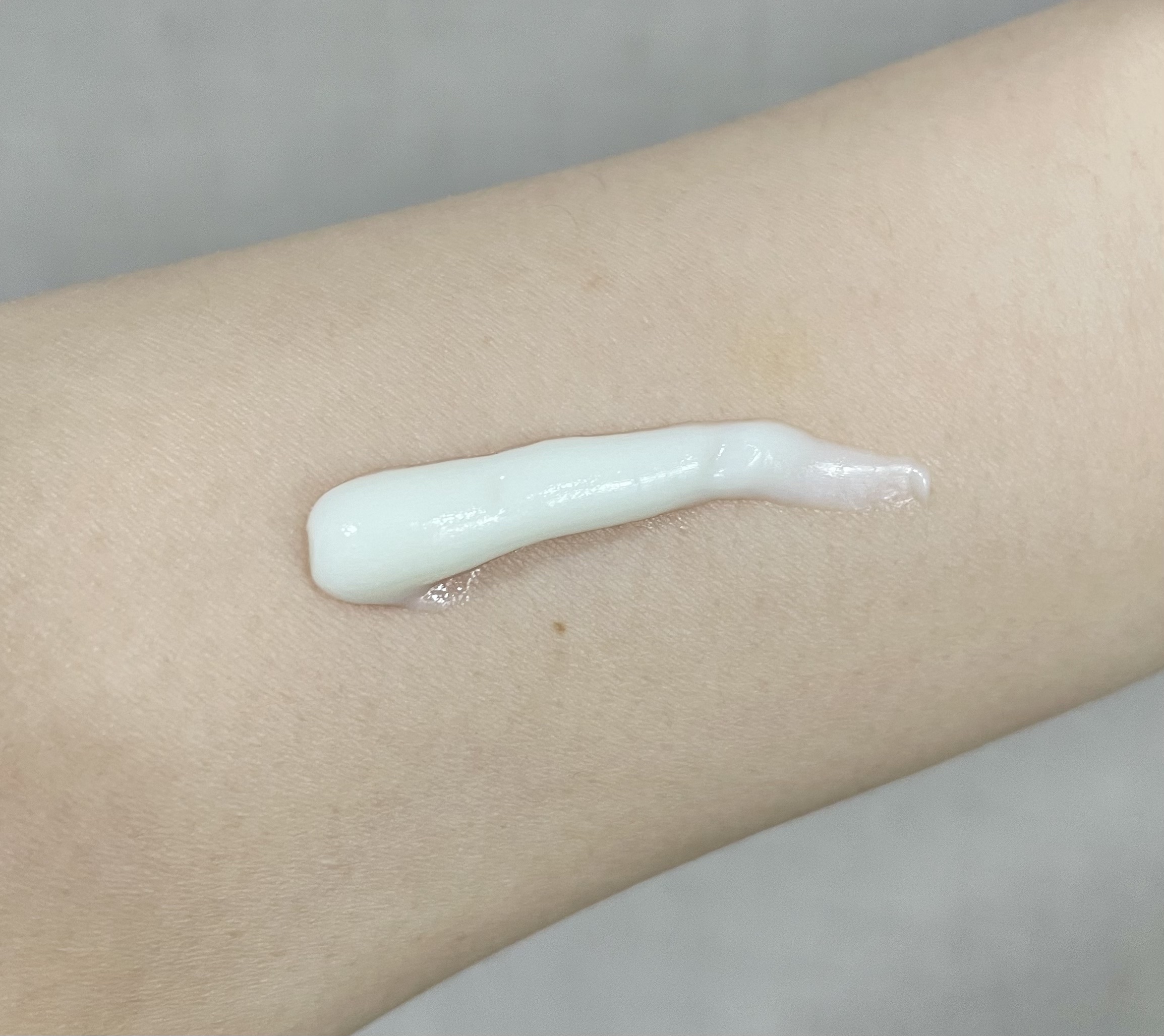 ビオレUV アクアリッチ ウォータリーエッセンス/ビオレ/日焼け止めローションを使ったクチコミ（2枚目）