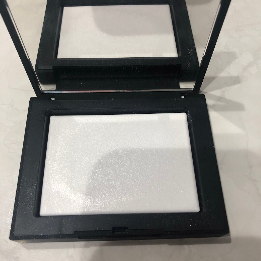 ライトリフレクティングセッティングパウダー プレスト N/NARS/プレストパウダーを使ったクチコミ(2枚目)