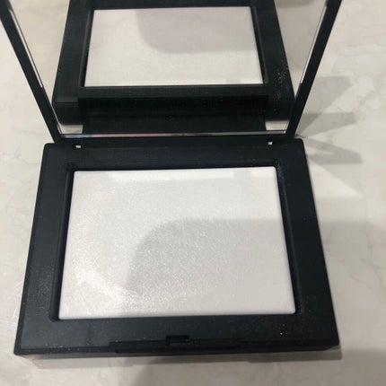ライトリフレクティングセッティングパウダー プレスト N/NARS/プレストパウダーを使ったクチコミ(2枚目)