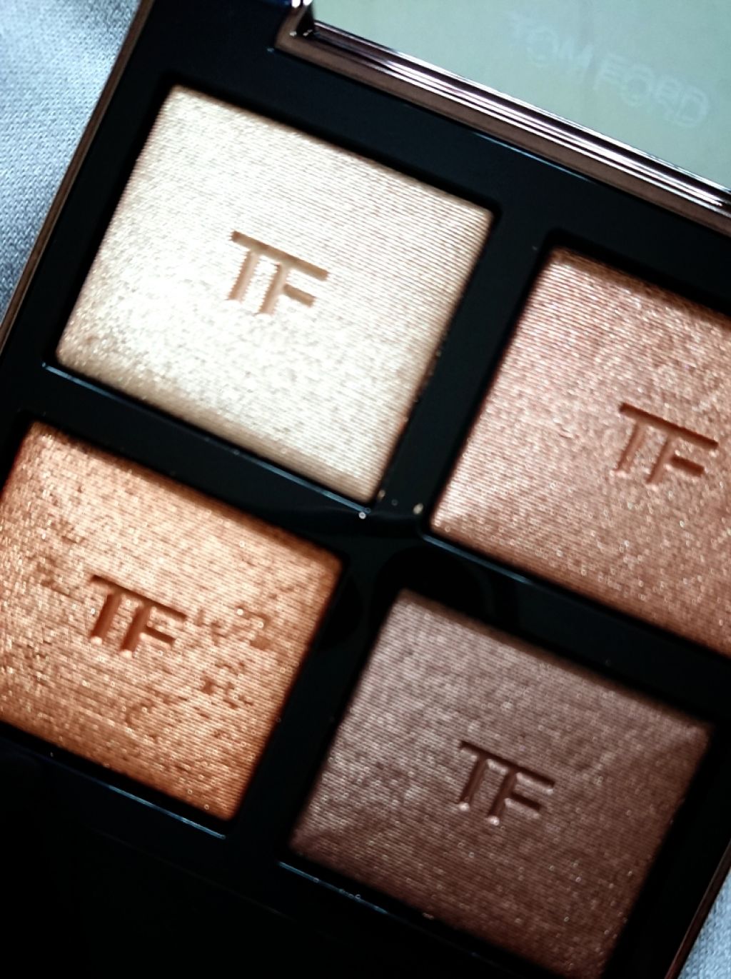 アイ カラー クォード/TOM FORD BEAUTY/アイシャドウパレットを使ったクチコミ(2枚目)