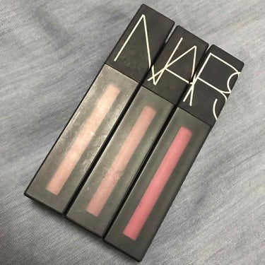 NARS
パワーマットリップピグメント
2764
2772
2767

発色も落ちなさもパーフェクト😻💗
発色がよすぎるときは、指でぽんぽんとのせるとまた違った感じになります🐣💗
#リピート
他の色もほ