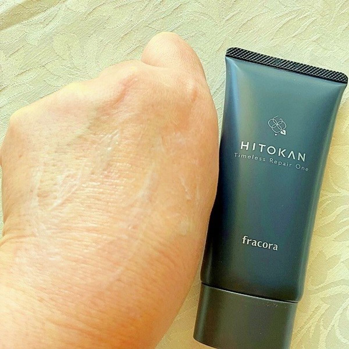 HITOKAN タイムレスリペアワンGR/fracora/オールインワン化粧品を使ったクチコミ(7枚目)