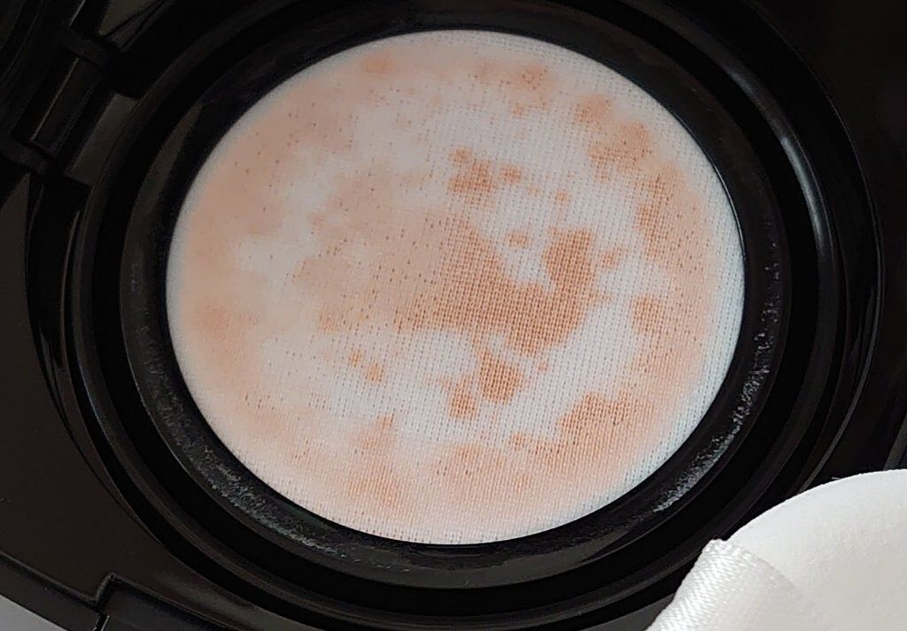 CHANEL ウルトラ ル  タン クッションのクチコミ「☆コスメ

6月18日発売
CHANEL初のウォータープルーフクッションファンデ✨
【ウルトラ.....」（3枚目）