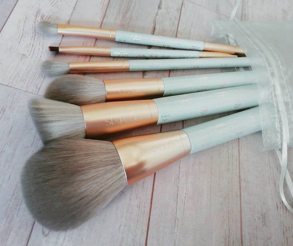SIXPLUS メイクブラシ6本セット-Fairytaleシリーズ/SIXPLUS/メイクブラシを使ったクチコミ（1枚目）