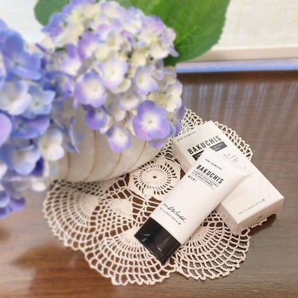 Rie_beauty on LIPS 「バクチスミルク.今話題の乳液 @bakuchis.cosmeの..」(1枚目)