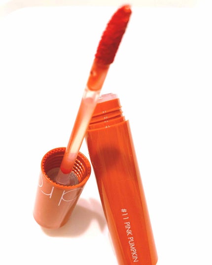 ジューシーラスティングティント/rom&nd/リップティントを使ったクチコミ(2枚目)