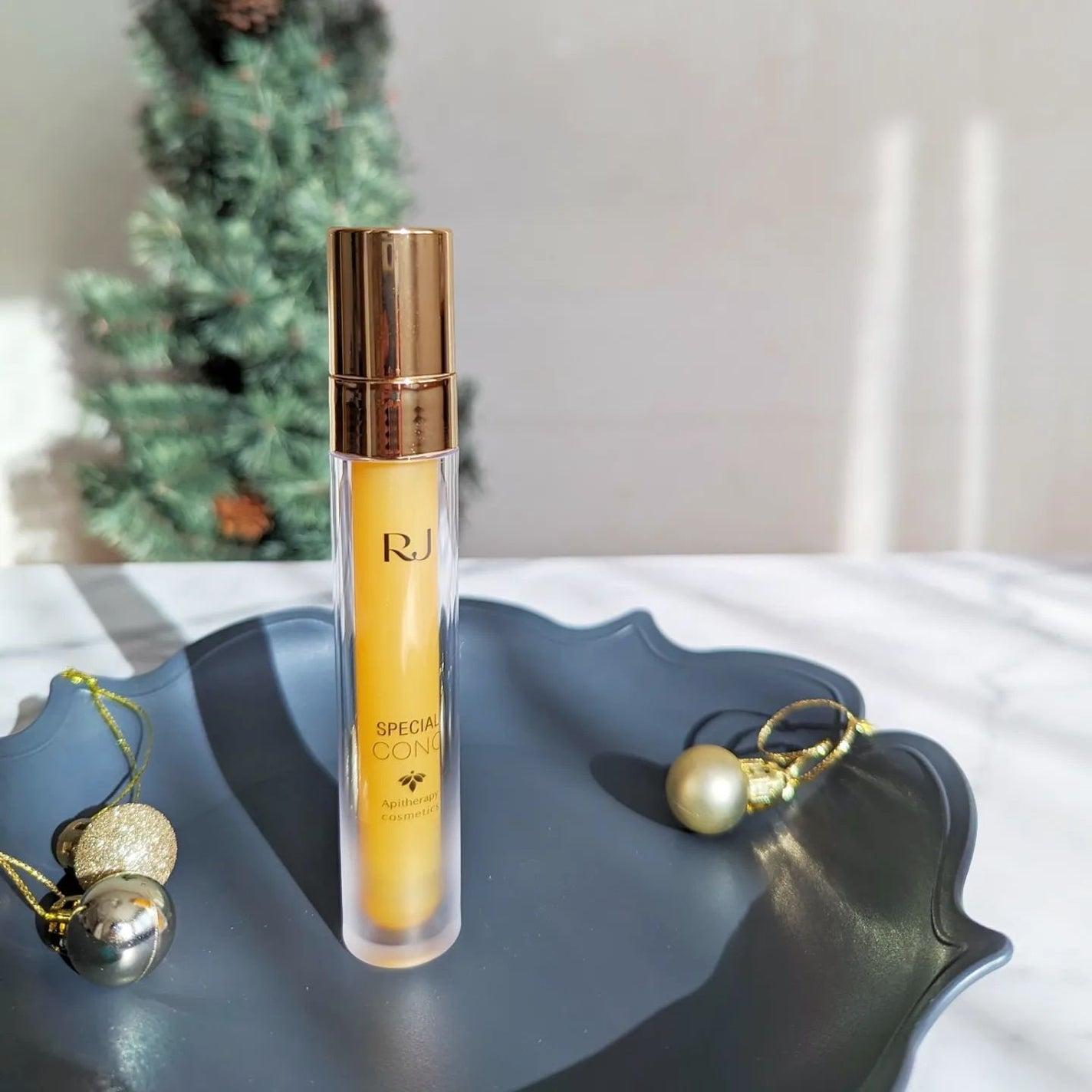 RJスペシャルコンク/アピセラピーコスメティクス/美容液を使ったクチコミ(2枚目)