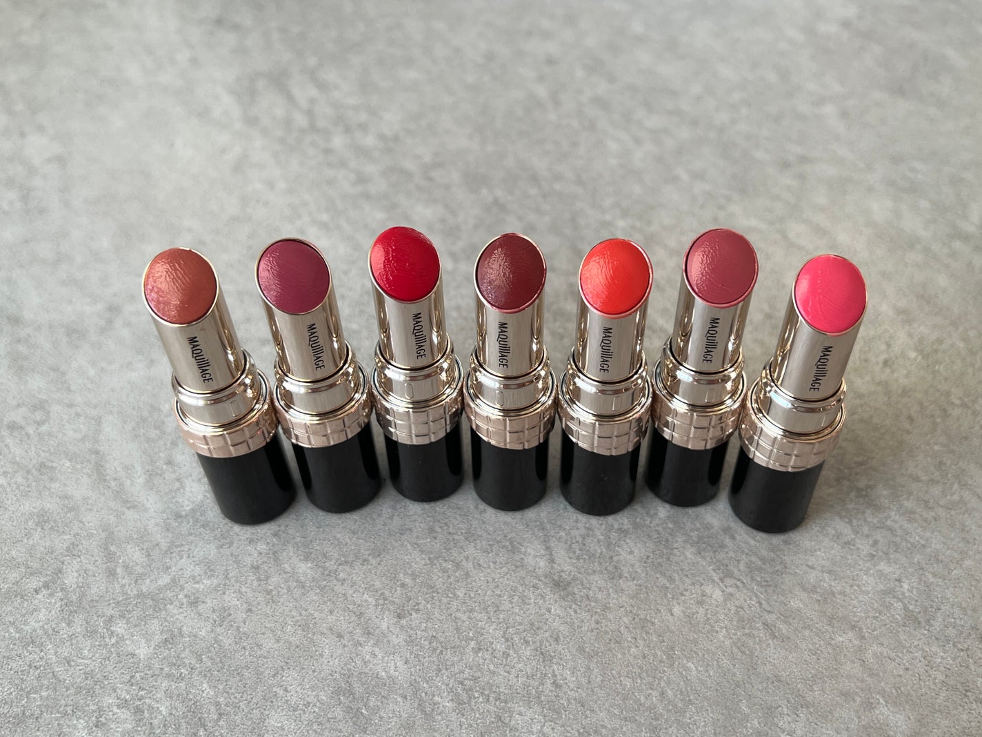 ドラマティックエッセンスルージュ/マキアージュ/口紅を使ったクチコミ(9枚目)