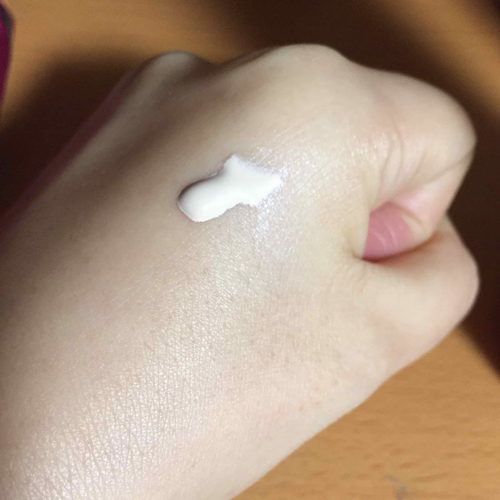 ラトゥー エクラ ファンデーション プライマー N/PAUL & JOE BEAUTE/化粧下地を使ったクチコミ（2枚目）