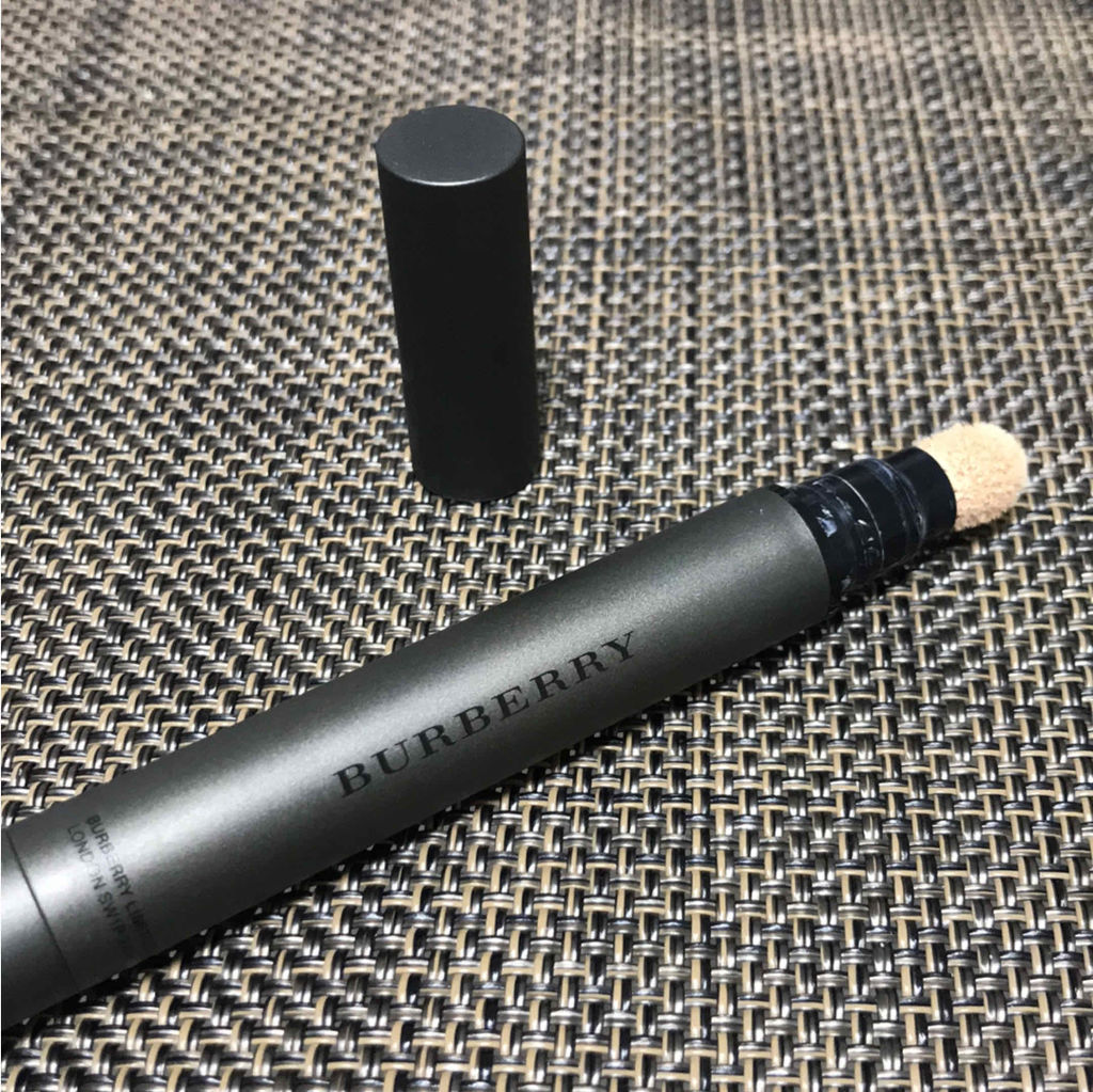 カシミア コンシーラー/Burberry Beauty/リキッドコンシーラーを使ったクチコミ（1枚目）